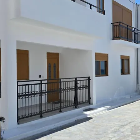 Azure Seaside Living Nyaraló